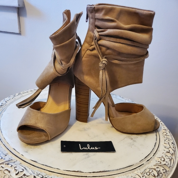 Suede zippered heeled ankle booties, open toed - Picture 2 of 5